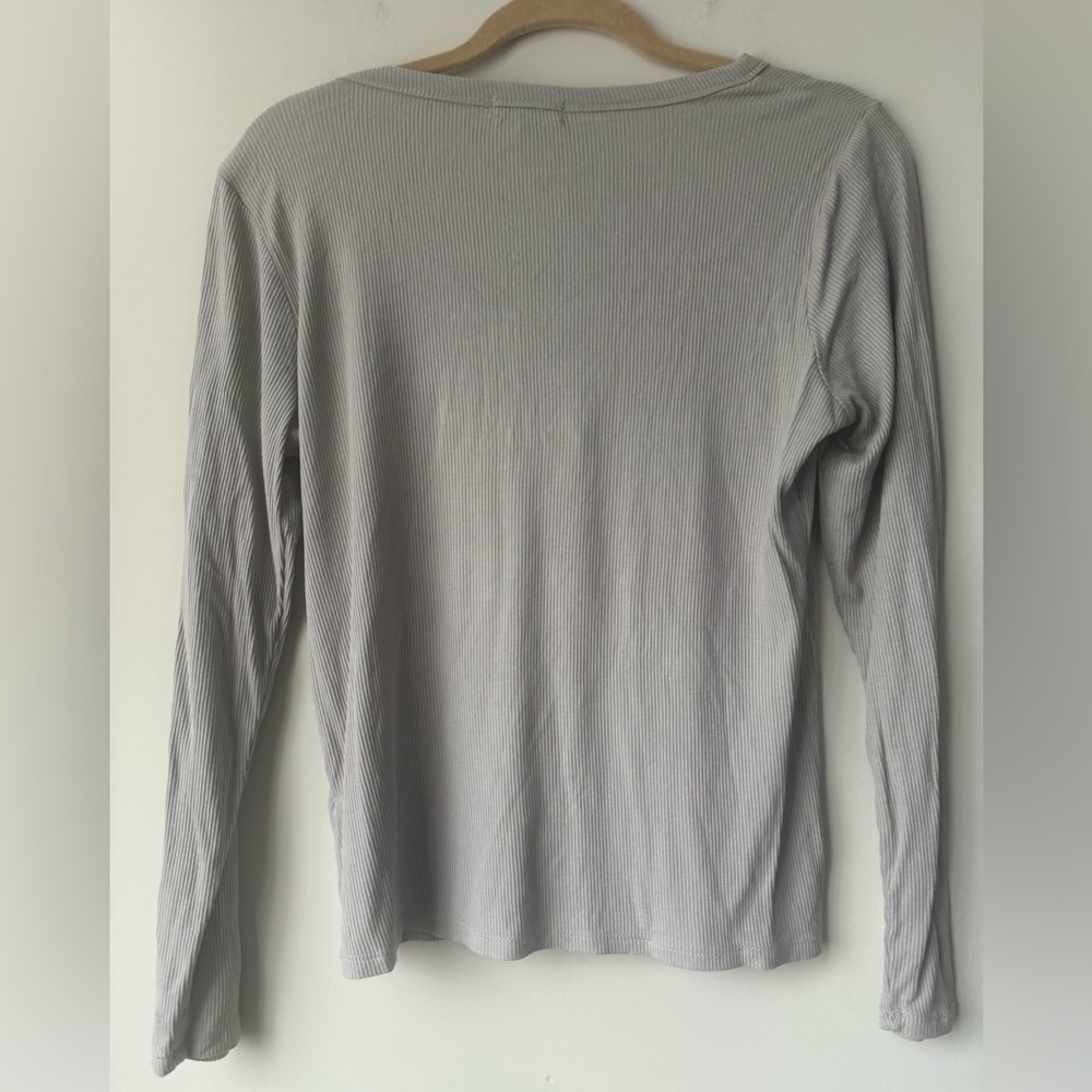 1STATE Gray Long Sleeve Ribbed Jersey Henley - Size Large - Picture 2 of 4